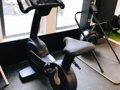 -汗水空间私教健身连锁(SM广场店)