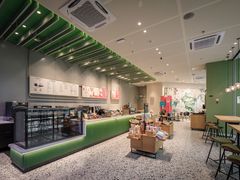 -星巴克(平湖万达广场店)