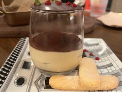 招牌提拉米苏-IL TEATRO 精品意大利餐厅