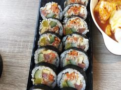 金枪鱼寿司-郑阿姨的家·이모네·韩料&烤肉(武川路店)