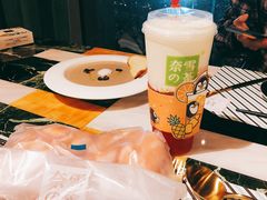 -奈雪的茶(国金中心店)