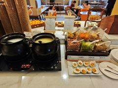 -杭州西湖湖滨银泰亚朵酒店