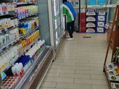 -全家便利店(东直门店)