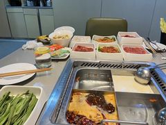 -海底捞火锅(杭州滨江九宜城店)