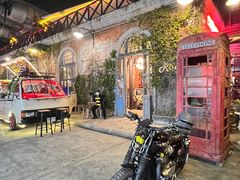 -席娜卡琳火车铁道夜市