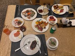 -怡聚轩全日制自助餐厅(大中华喜来登酒店)