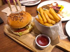 祖母至尊汉堡-G+KITCHEN(龙湖狮山天街店)