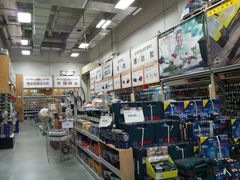 -百安居装修建材卖场(罗湖店)
