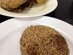 夹肉烧饼-老磁器口豆汁店(天坛店)