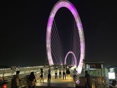 -南京眼步行桥