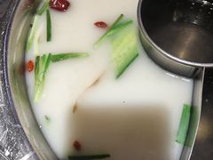 -佰人王串串香火锅(洋珠巷店)