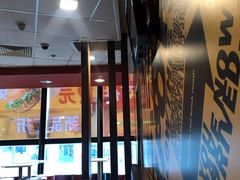 大堂-麦当劳(宾水西道店)