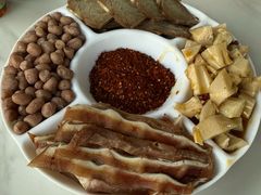 卤味拼盘-枇杷园食为鲜火锅(南山店)