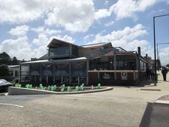 -12 Rocks Beach Bar Cafe