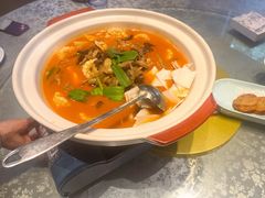 -莲餐厅·湖北菜·潜江小龙虾店(愚园路店)