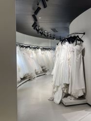 -城市花园婚纱摄影