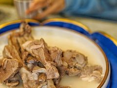 察布查尔清炖羊羔肉-一个勺子新疆锡伯主题私房菜(红墙巷49号院店)