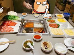 -海底捞火锅(杭州萧山宝龙广场店)