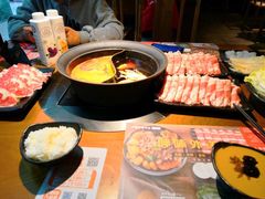 -呷哺呷哺(星光天地店)
