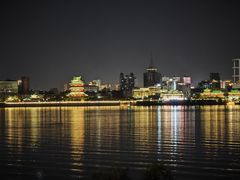 -秋水广场