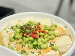 臭豆腐毛豆-沪依小酒馆心意菜