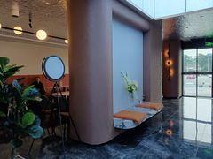 -奢月酒店(成都华西二院锦江院区三圣花乡地铁站店)