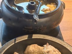 -云海肴·汽锅鸡·云南菜(天山百盛优客店)