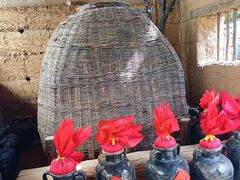 -西安龙窝酒业有限公司