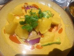 泰式黄咖喱牛腩饭-TamTam