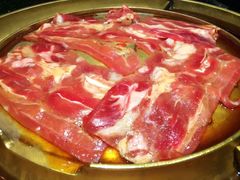 澳洲极品肥牛-猪啊牛呀羊啊铜盘烤肉(正大广场店)