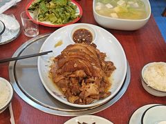 -聚首堂·特色小吃·肘子(什刹海德胜门店)