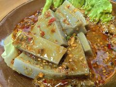 -阿山卓·野生菌火锅·纳西火塘烤肉