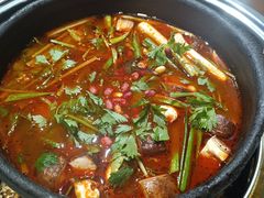 -黔有有贵州酸汤夺夺粉火锅(五味十字店)