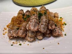 -宝燕海货工场(长江国际店)