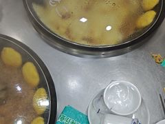 -屯老二农家铁锅炖·行业领军者(梅江店)