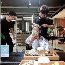 -苑苑发型设计