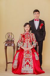-现代经典婚纱摄影
