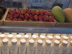 -一只酸奶牛(洪崖洞11楼店)