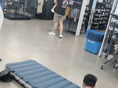 -迪卡侬(徐泾店)