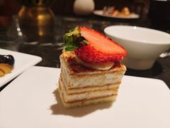-半岛翡丽海鲜自助餐厅(观风亭店)
