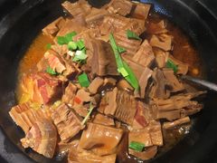 千岛湖笋干煲-姜君·千岛湖鱼头馆(浦东大道店)