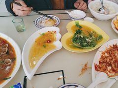 -覃记海鲜美食餐厅