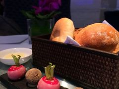 餐前面包-AZUR聚(香格里拉饭店)