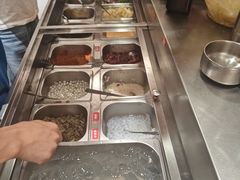 -成都你六姐·牛肉冒菜·麻辣香锅(长泰广场店)