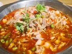 鸿鹤鲜锅兔-椒小兔·盐帮川菜中餐厅(金沙时代广场店)