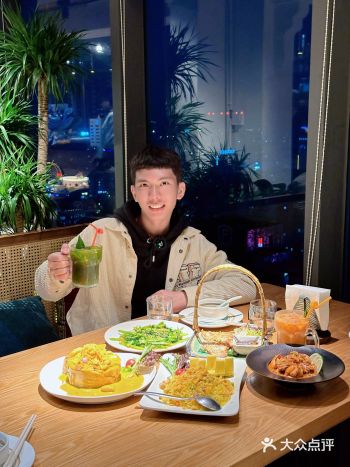 北海的约会餐厅！27楼空中泰国菜餐厅！