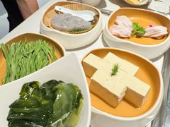 -海底捞火锅(长宁路龙之梦店)