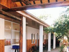 -李东农庄(中南百草园地标店)