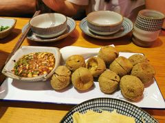 -野山舂·贵州现舂酸汤火锅(鸿通城店)