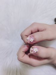-董小姐日式美甲美睫·皮肤管理